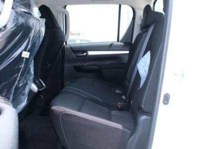 2025 Toyota Hilux 2.4L Diesel MT 4 Cylinder Engine White Black