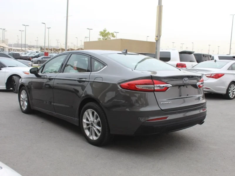 Ford Fusion Ford fusion 2019 1.8 litre Petrol Grey Black Sedan
