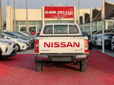 2020 Nissan Navara 4X4 Full Automatic White GCC
