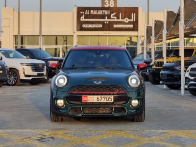 2018 Mini Cooper S - John Cooper Works GCC Specs