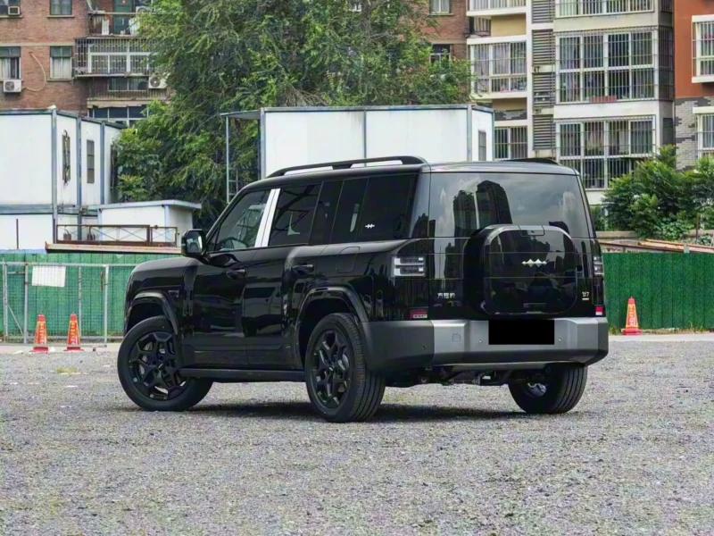 2025 BYD Leopard Titanium 7 ULTRA EDITION SMART DRIVING Black Orange