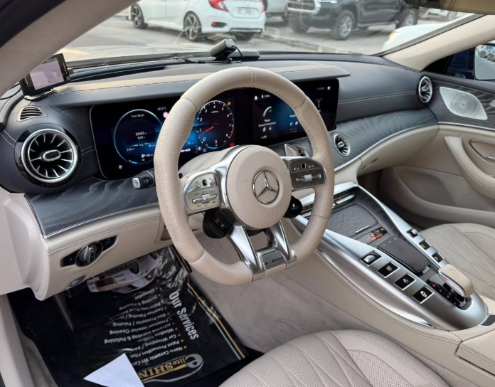 2021 MERCEDES-BENZ GT 63 S V8 Blue AUCTION GRADE 4.5/B