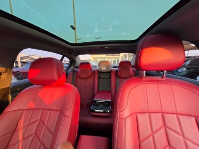 2025 BMW i5 eDrive35L Grey Electric German Specs