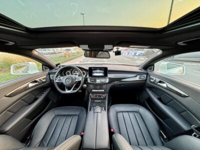 MERCEDES CLS 400 WHITE-Black 2016 A/T Petrol