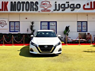 2022 Nissan Altima S 4 Cylinder Engine White Beige