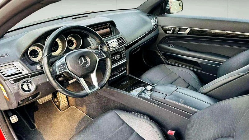 2014 Mercedes-Benz E-Class E 350 AMG Body Kit CLEAN CAR Red Black