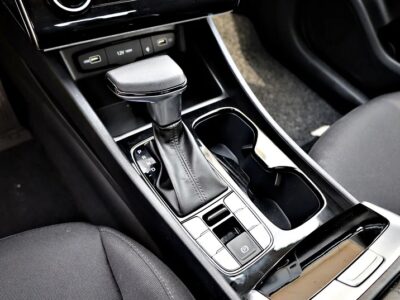 2022 Hyundai Tucson T-GDI Smart 4 Cylinder Engine GCC Specs White Black