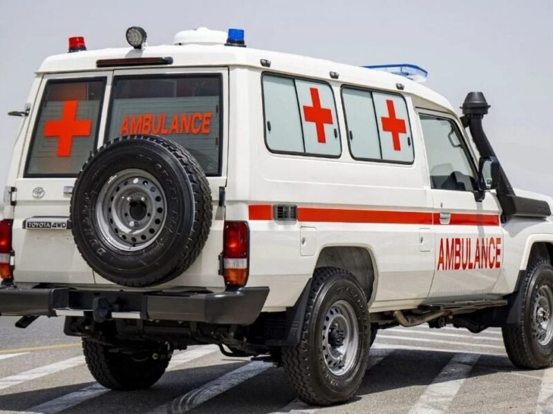 Toyota Land Cruiser 70 AMBULANCE LC78 4.2D MT MY2024