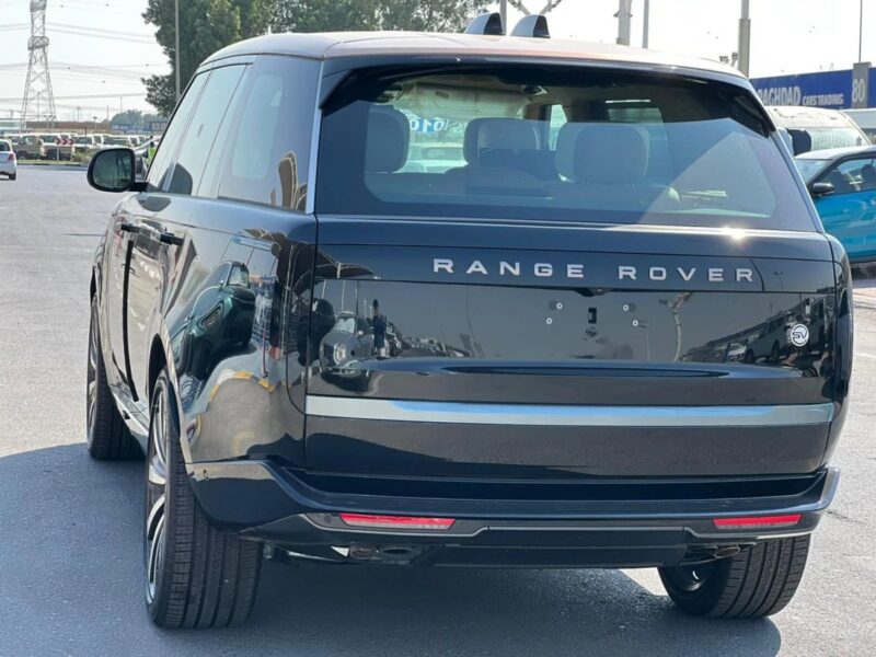 2025 Land Rover Range Rover RANGE ROVER SV Black Tan AWD