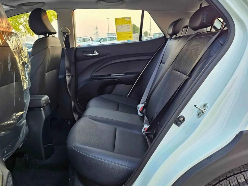 2025 Kia KX1 DUAL TONE 1.4L 4-Cylinder PETROL White Black