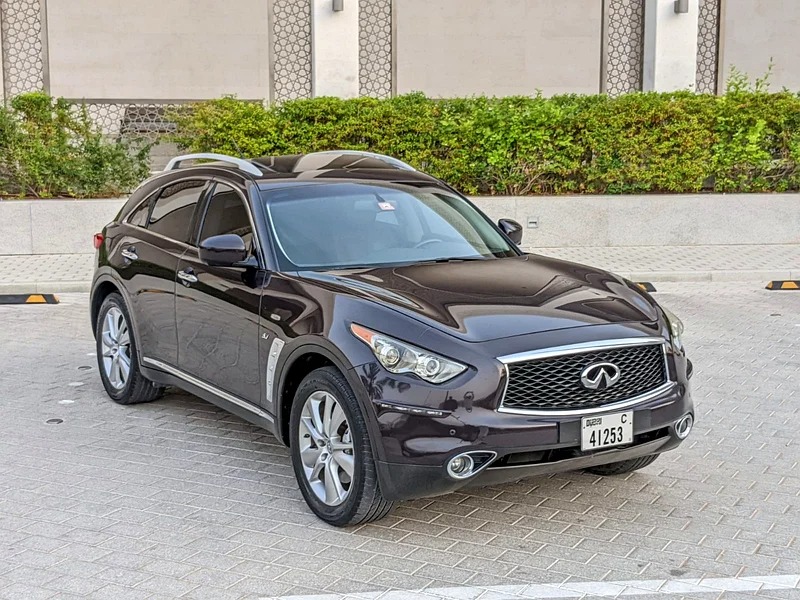 2017 Infiniti QX70 Luxury GCC Full Option TOP Premium Condition Brown