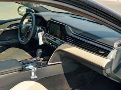 2025 Toyota Camry LE Camry LE4 Cylinder Engine Black Beige