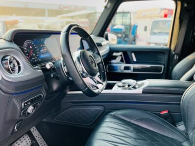 2020 MERCEDES BENZ G 63 AMG 4.0-liter V8 biturbo Engine Black White