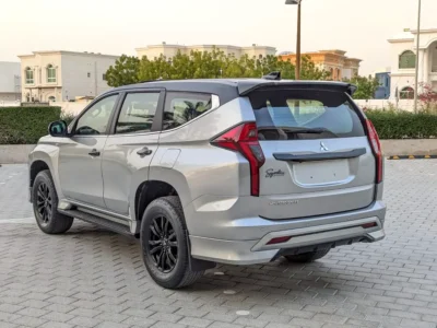 2021 Mitsubishi Montero Sport Signature Edition 6 Cylinders Engine Silver Red