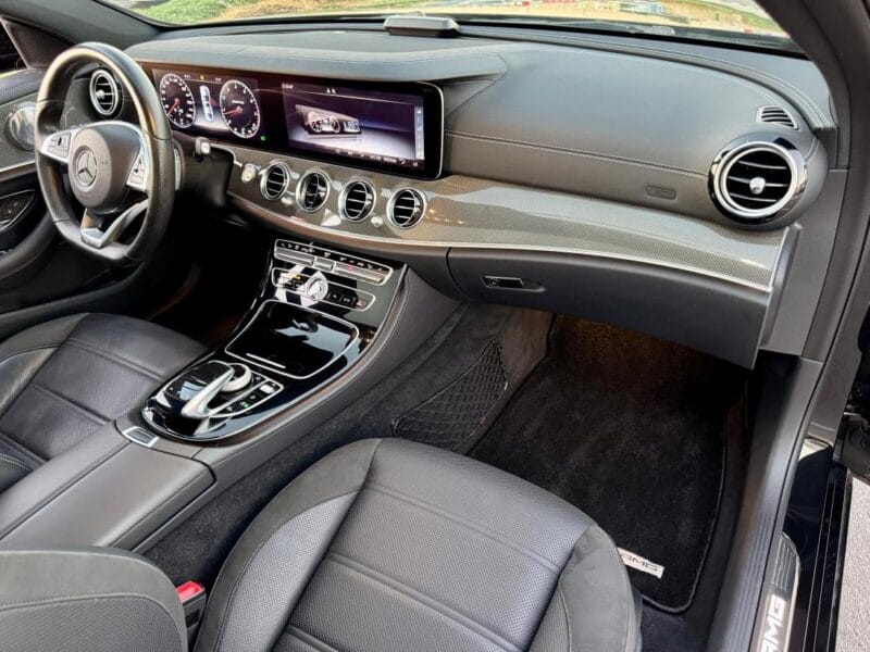 MERCEDES-BENZ E 43 BLACK 2017 A/T Petrol