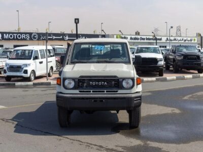 2025 Toyota Land Cruiser Pick Up LC79 2.8L T/DSL STD-E Diesel GCC White Brown