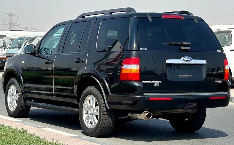 2010 Ford Explorer XLT 6 Cylinder Engine Neat & Clean Car Black