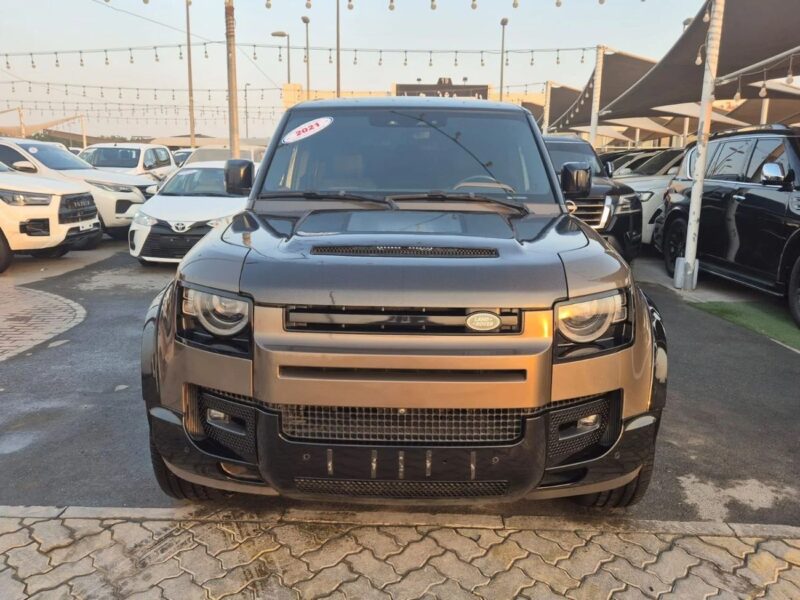 2021 Land Rover Defender P400 110 SE 3.0L (5 Seater)