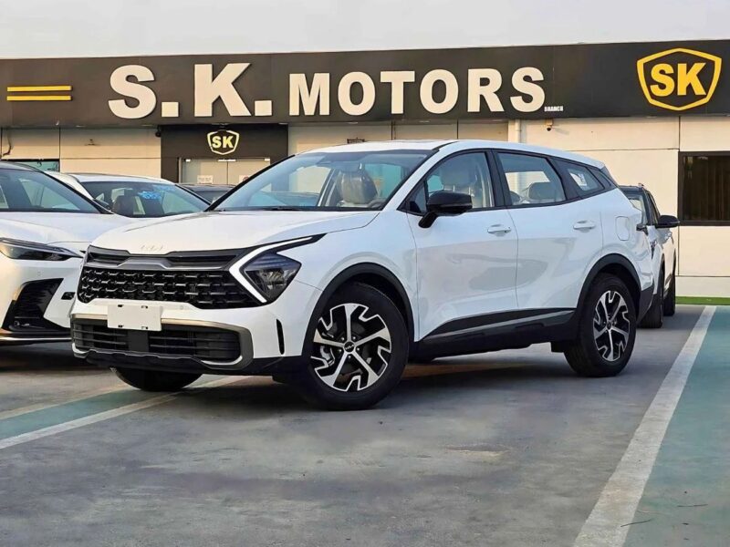 2025 Kia Sportage PREMIUM SMART VERSION 1.5L V4 PETROL White Beige