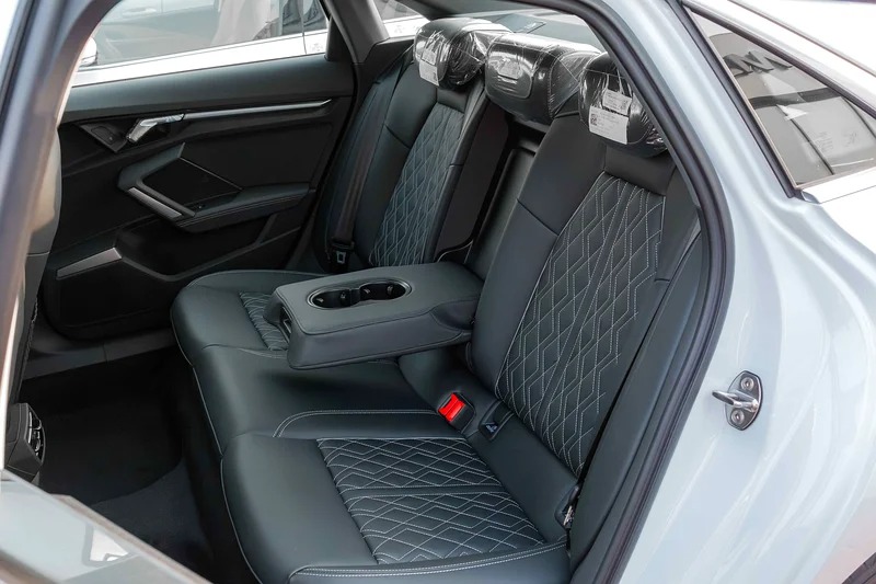 2025 Audi A3 35 TFSI S-Tronic 1.5T TFSI Turbocharged 4 Cylinder White Black