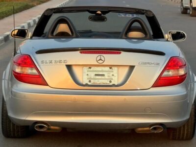 2005 MERCEDES BENZ SLK 350 V6 AUCTION GRADE 4/B Silver Black