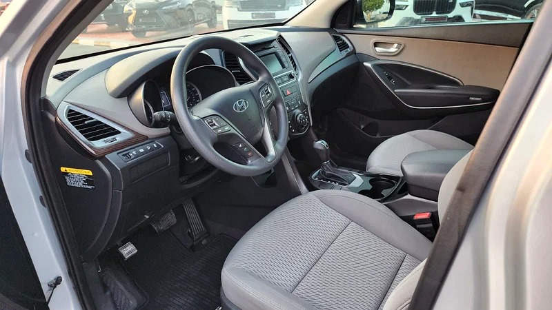 2017 Hyundai Santa Fe Sport 4 Cylinder Engine SUV Silver Grey