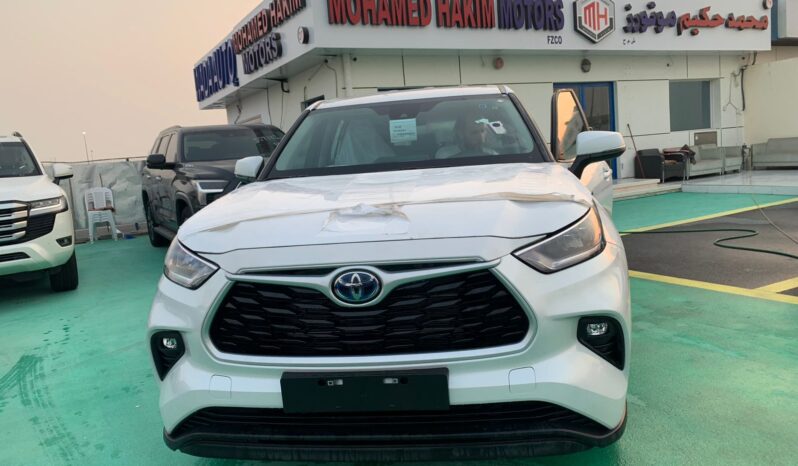 2024 Toyota Highlander 2.5L Inline‑4 Hybrid + CVT AWD White Beige