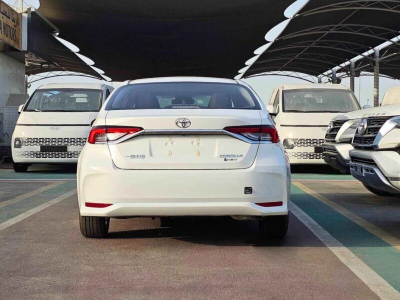 2025 Toyota Corolla ELITE HYBRID 1.8L V4 PETROL White Sedan