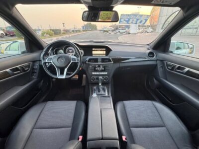 2014 MERCEDES BENZ C350 V6 Body Kit AMG AUCTION GRADE 4/B White Black