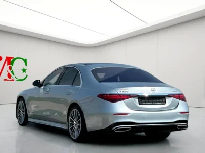 2021 Mercedes-Benz S-Class S 500 6 Cylinders Engine Silver Black