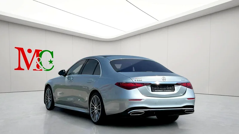 2021 Mercedes-Benz S-Class S 500 6 Cylinders Engine Silver Black