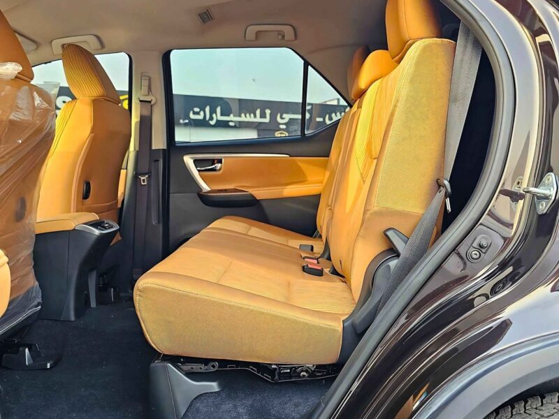 2025 Toyota Fortuner 2.7L V4 PETROL FULL OPTION GCC Specs Brown Tan