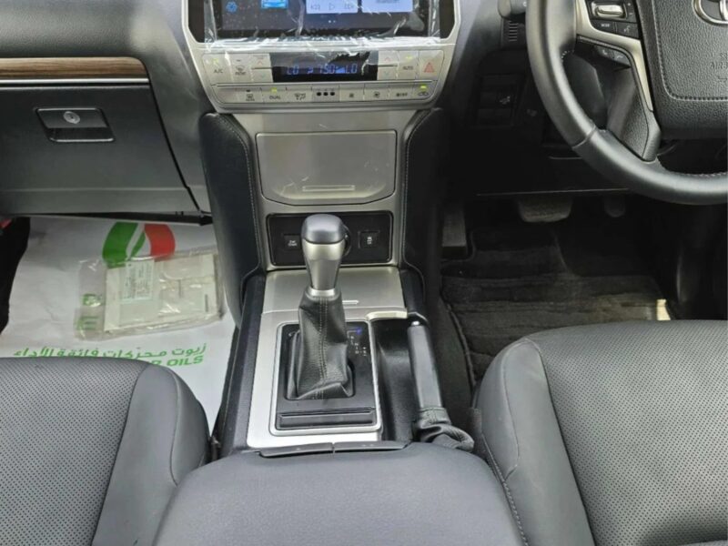 Toyota Land Cruiser Prado 2021 2.8 litre 4 Cylinder Right Hand Drive Black
