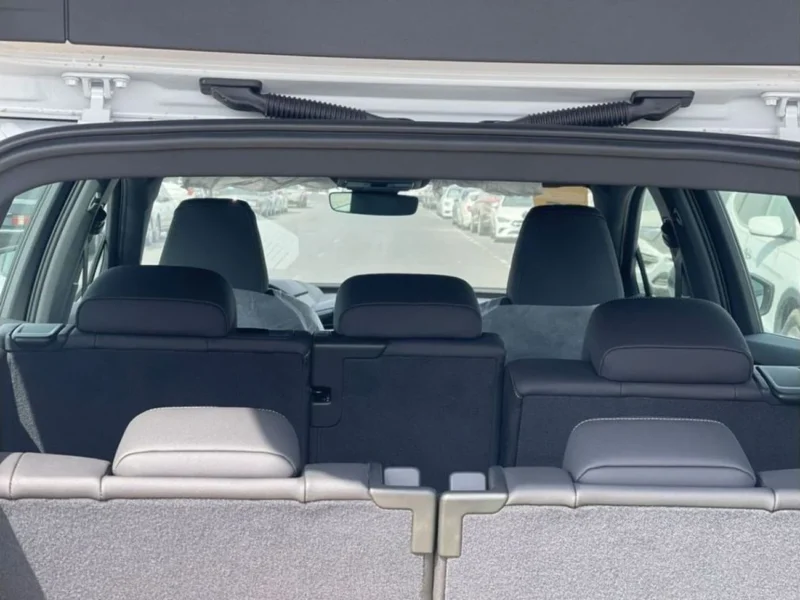 Audi Q5 2024 AUDI Q5 Etron-CLTC Range 560KM 160km/h White Grey