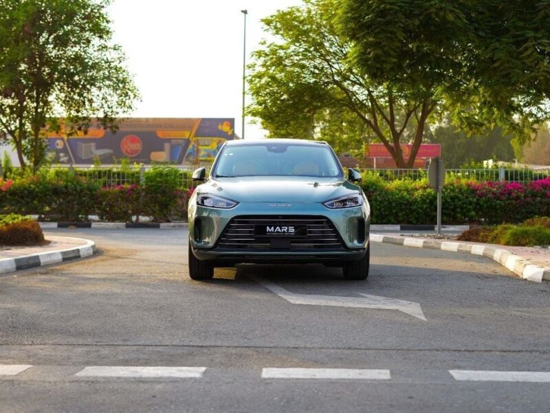 Seres 5 2025 Seres 5 Comfortline RWD 1.5T Hybrid Plug-In Green Tan