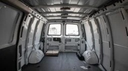 Heavy-Duty 2025 GMC Savana 2500 EXT Cargo 6.6L V8 GCC Spec White Grey