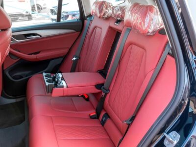 2025 BMW iX3 MSport Electric 80 - 90 kWh 450 - 550 KM Black Red