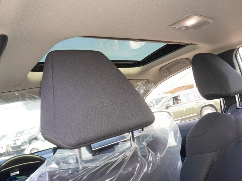 2024 Toyota Corolla Cross HEV Corolla Cross Hybrid White Black