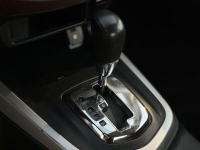 2020 Nissan Navara 4X2 Automatic White GCC Specs