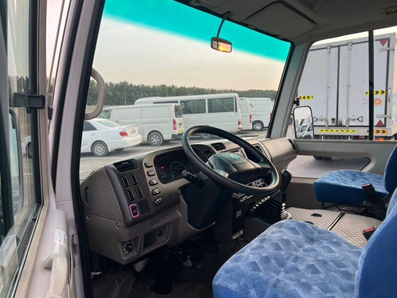 2020 Mitsubishi Rosa Bus Manual Diesel GCC Specs White Blue