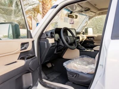 2025 Toyota Prado Other 4 Cylinder Engine White Beige GCC