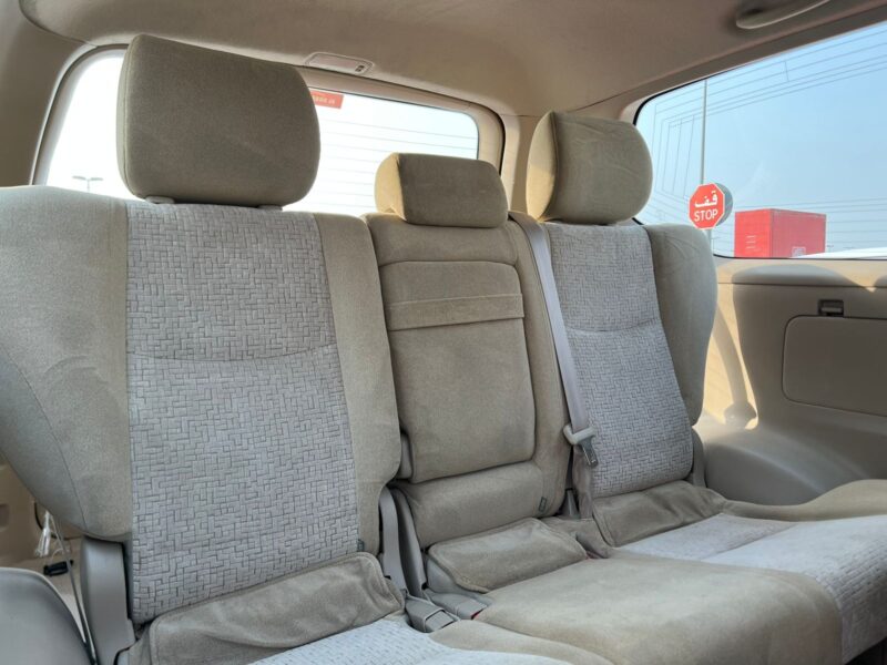 2009 Toyota Prado V4 GX 2 Doors Gold-Beige GCC Specs