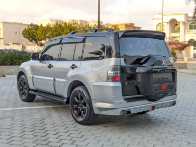 2016 Mitsubishi Pajero GLS MID MODIFIED SIGNATURE EDITION Silver Red