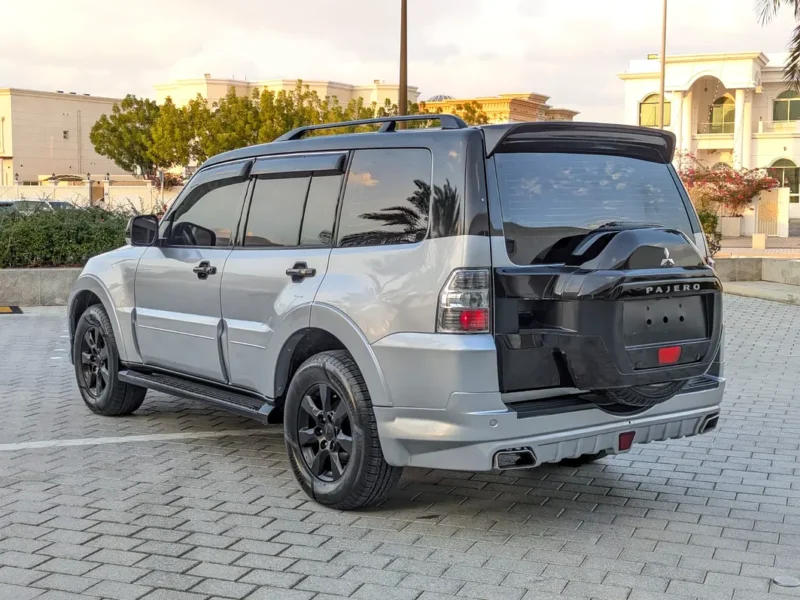 2016 Mitsubishi Pajero GLS MID MODIFIED SIGNATURE EDITION Silver Red