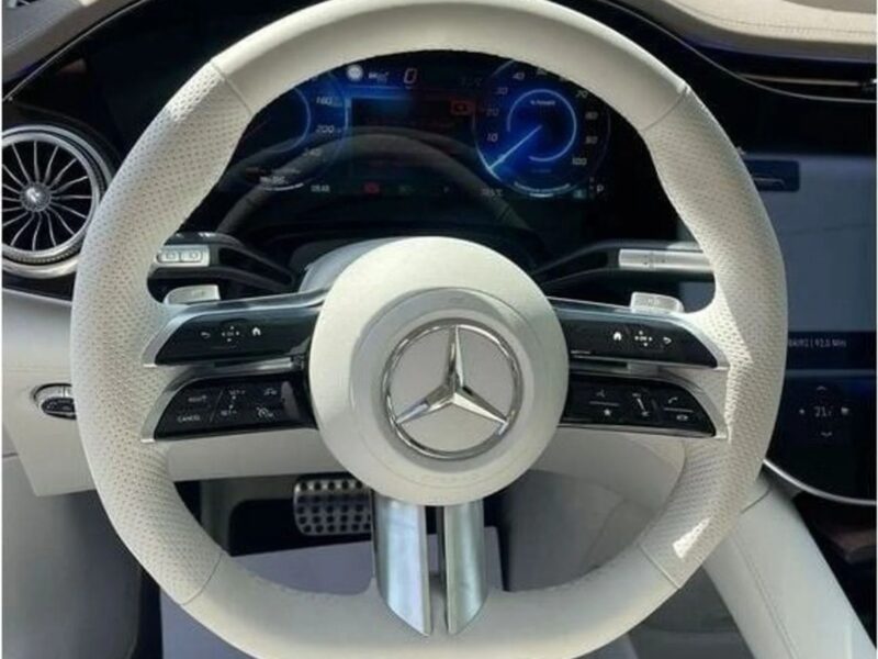 Mercedes-Benz EQS 580 MERCEDES BENZ MODEL 2024 White Beige