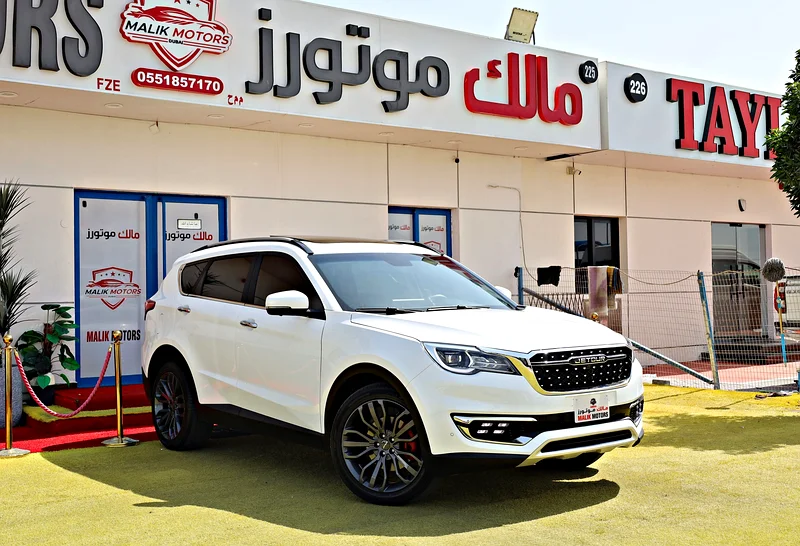 2023 Jetour X70 Comfort 4 Cylinder Engine GCC Specs White Black