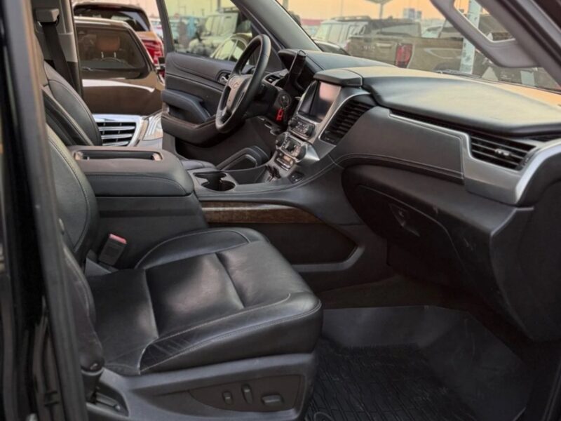 2014 Chevrolet Tahoe 1LT 5.3 litre 8 Cylinder Engine SUV Black