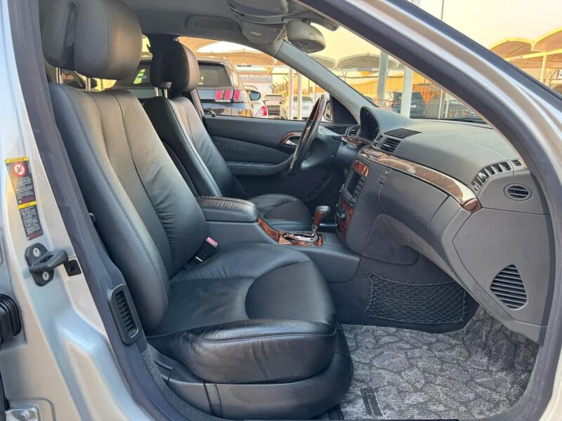 2005 Mercedes-Benz S-Class S 350 NEAT AND CLEAN CAR Silver Black