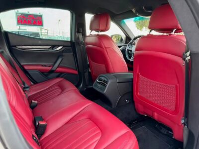 2015 Maserati Ghibli Ghibli S Q4 6 Cylinder Neat & Clean Car White Red