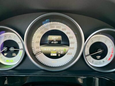 2014 Mercedes-Benz E 400 3.0-litre 6-Cylinder Engine Silver Beige